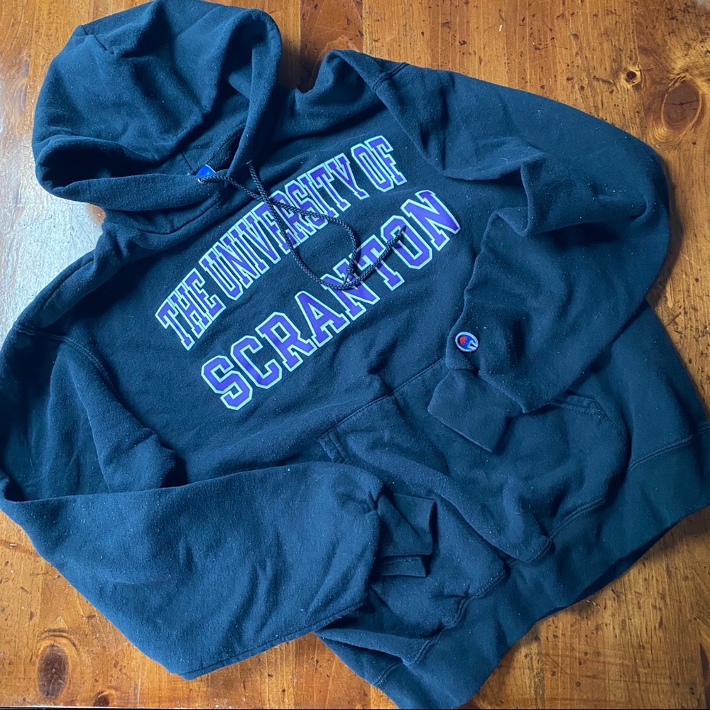 University of Scranton Champion Hoodie medium